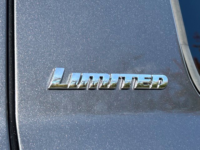 Used 2017 Toyota Tundra Limited AWD/4WD image 8