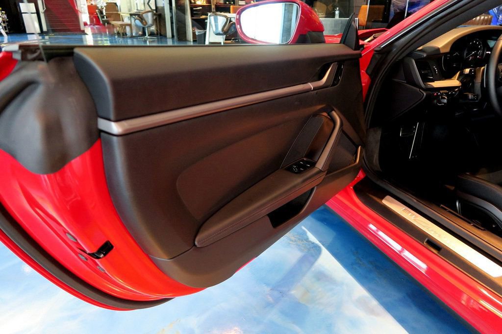 Used 2021 Porsche 911 Carrera 4 image 13