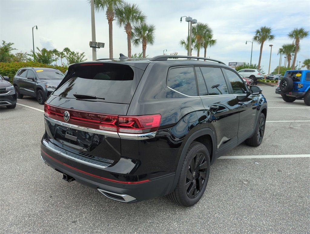 New 2025 Volkswagen Atlas SE image 5