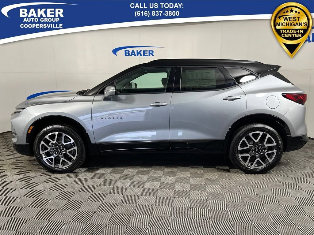 New 2026 Chevrolet Blazer RS w/ LPO, Floor Liner Package AWD/4WD image 2