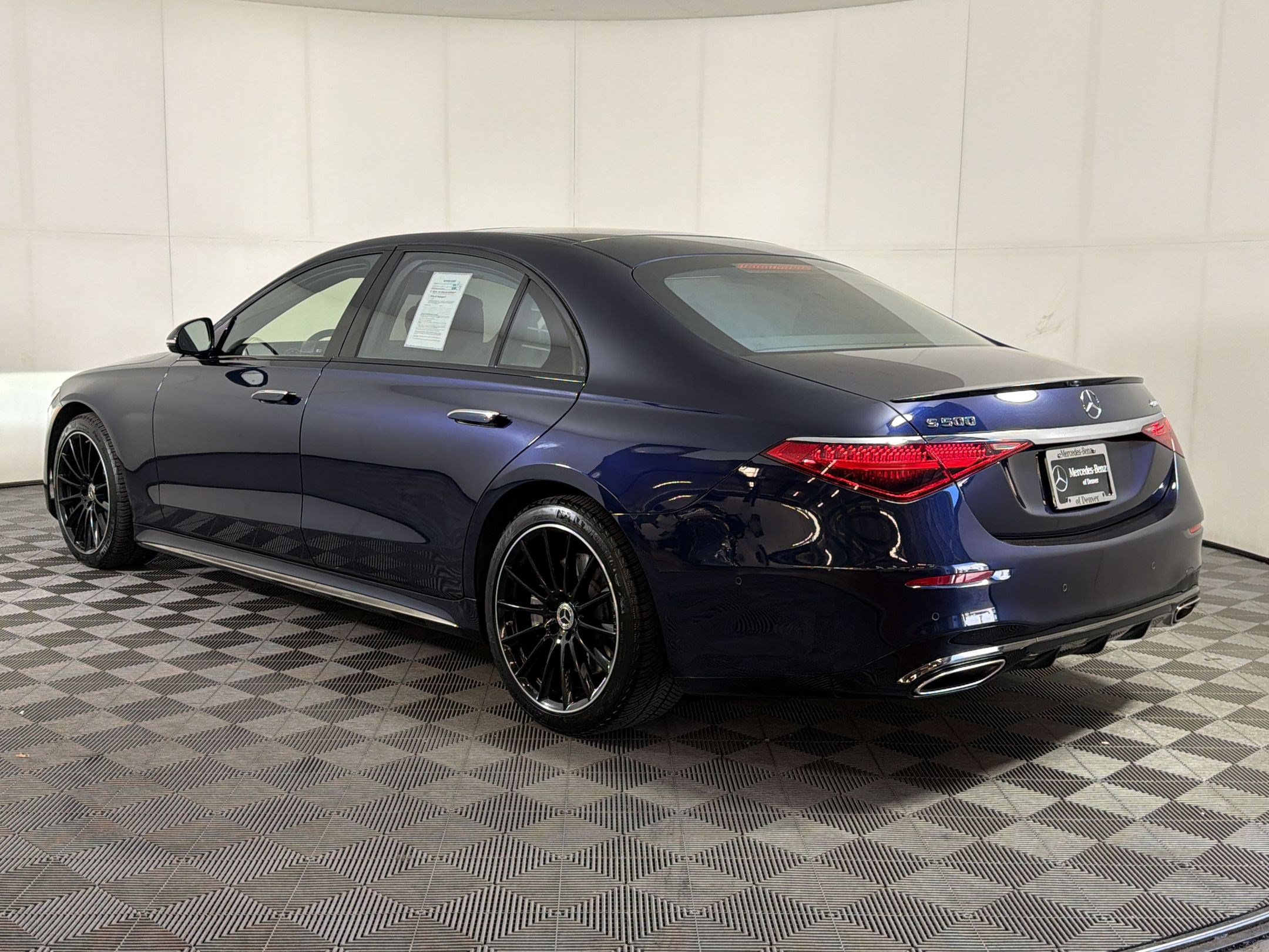 Certified 2023 Mercedes-Benz S 500 4MATIC image 3