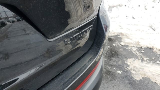 Certified 2023 Jeep Grand Cherokee L Limited w/ Luxury Tech Group II image 34