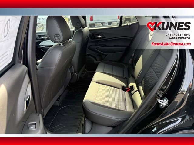 New 2026 Chevrolet Trax LT w/ Driver Confidence Package image 14