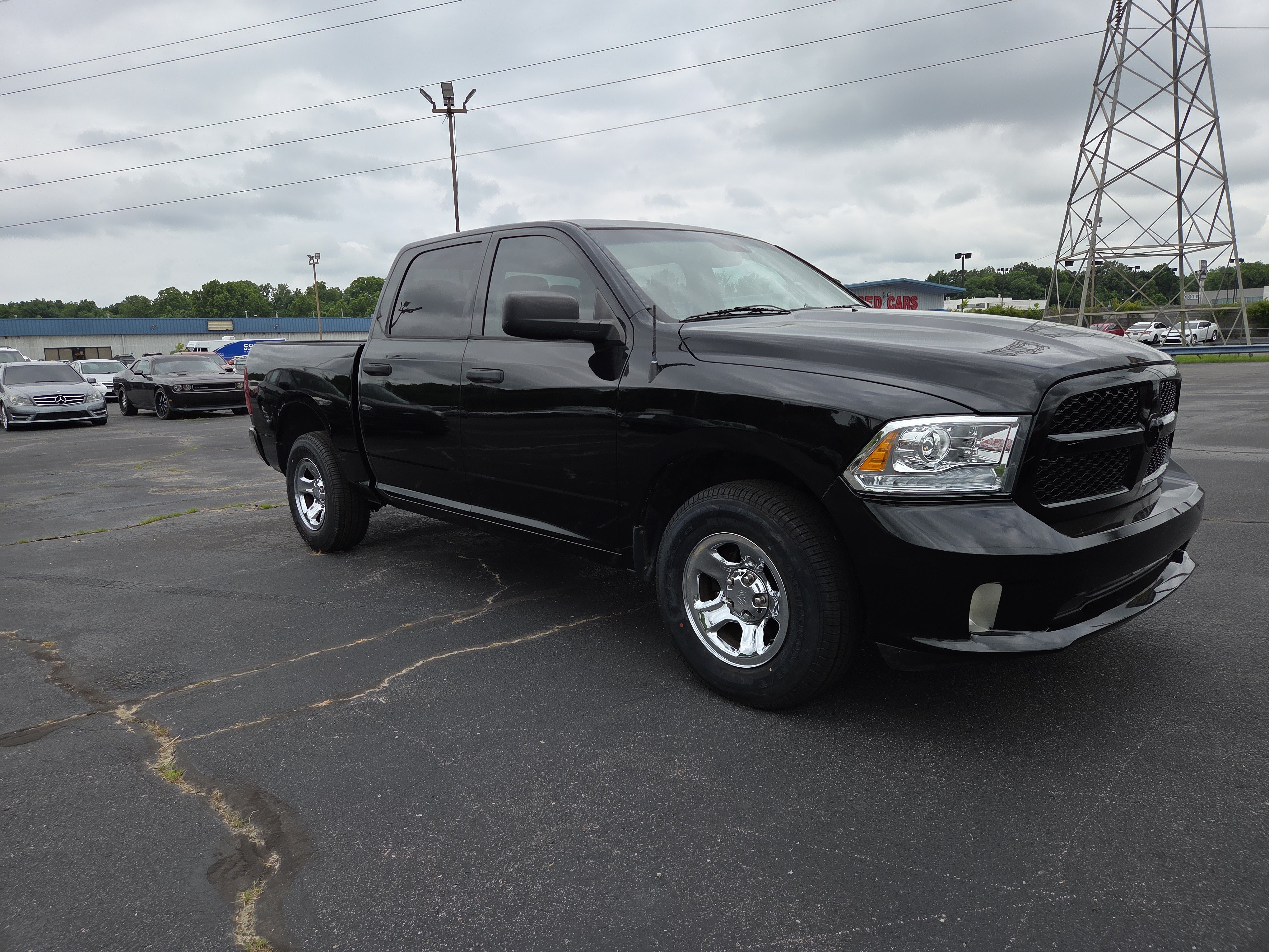 Used 2014 RAM 1500 Express w/ Black Ram 1500 Express Group RWD image 7