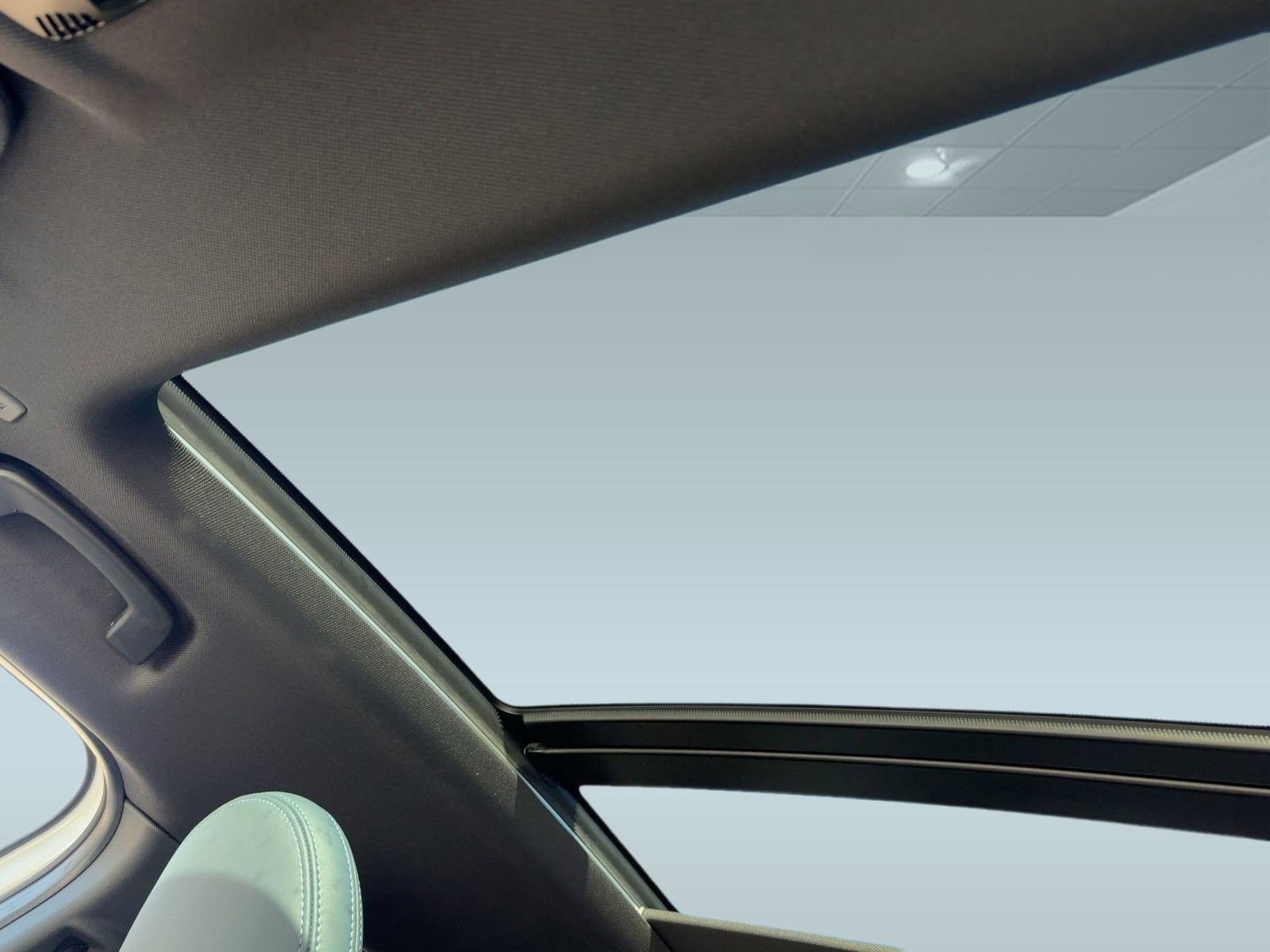 Used 2025 MINI Cooper Countryman S w/ Comfort Package Max image 16