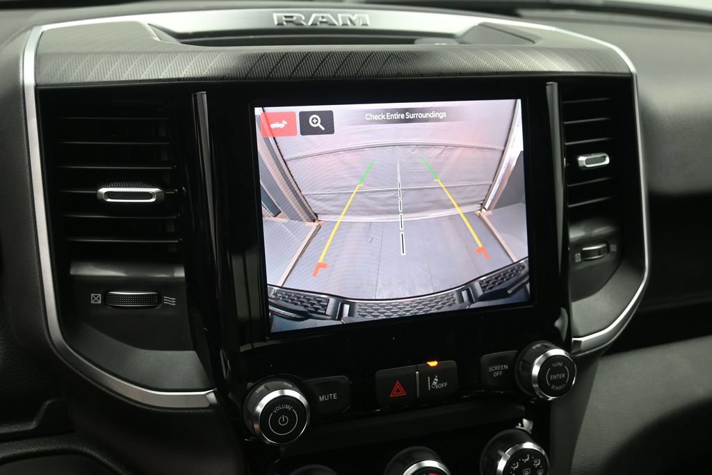 New 2026 RAM 1500 Express AWD/4WD image 12