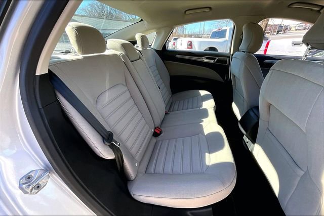 Used 2018 Ford Fusion S image 20