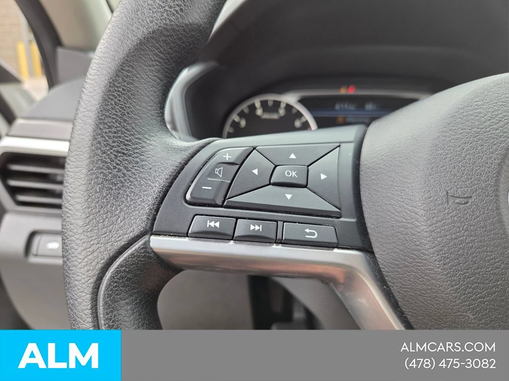 Used 2025 Nissan Altima 2.5 SV FWD image 20