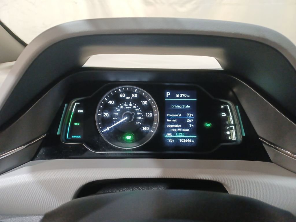 Used 2020 Hyundai Ioniq Blue image 10