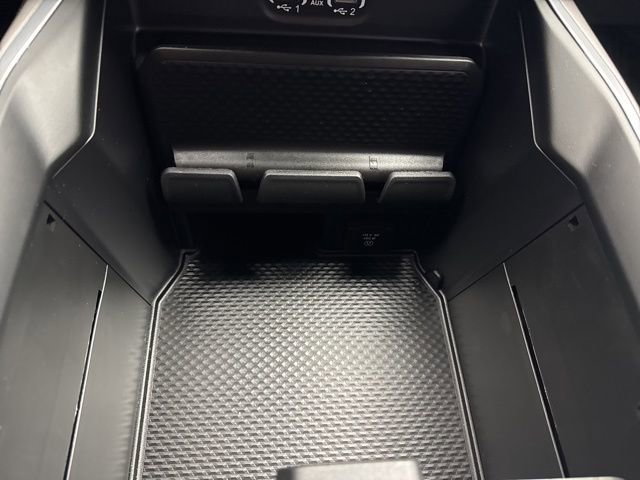 Used 2022 RAM 1500 Laramie w/ Sport Appearance Package image 25