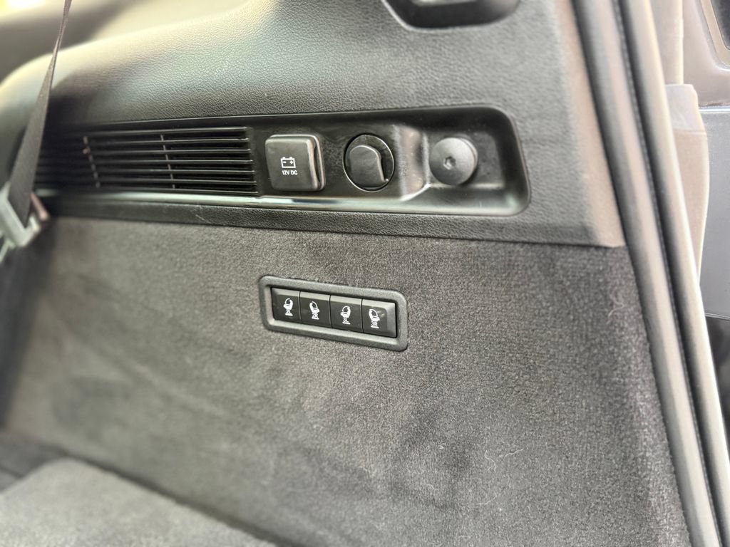Used 2022 Jeep Grand Wagoneer Series III AWD/4WD image 31