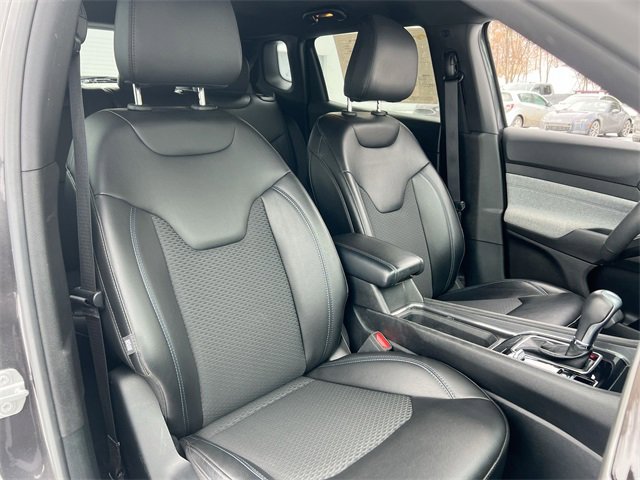 Used 2023 Jeep Compass Latitude w/ Convenience Group image 26