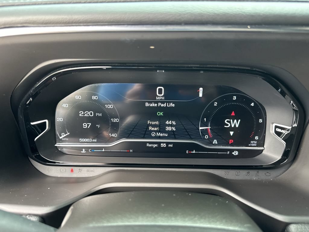 Used 2023 GMC Yukon Denali RWD image 37