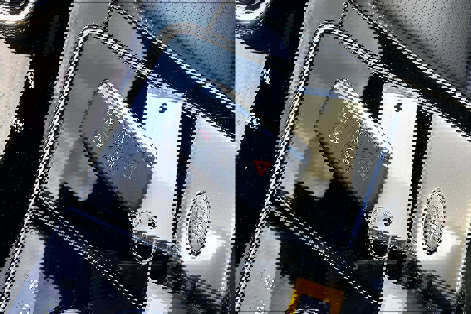 Used 2020 Land Rover Range Rover Velar R-Dynamic S image 15