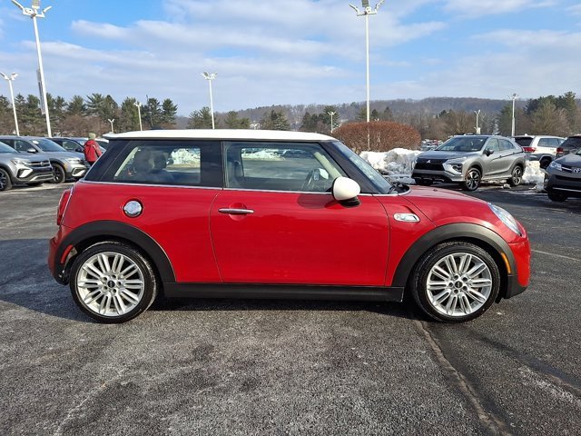 Used 2016 MINI Cooper S image 11