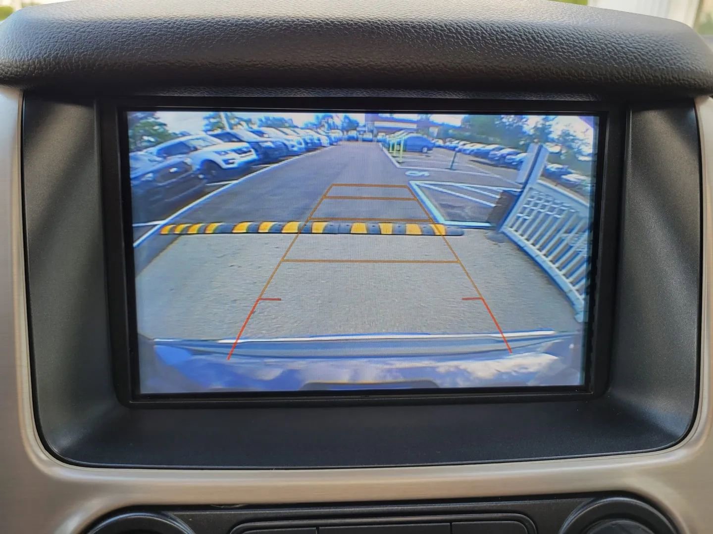 Used 2018 GMC Yukon XL Denali w/ Open Road Package image 19