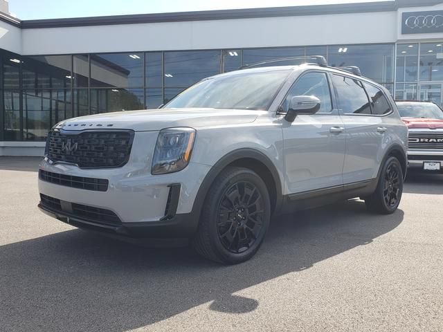 Used 2022 Kia Telluride EX w/ EX Premium Package AWD/4WD image 8