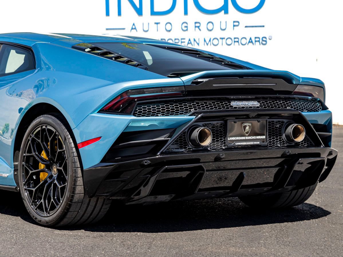 Used 2022 Lamborghini Huracan EVO RWD image 10