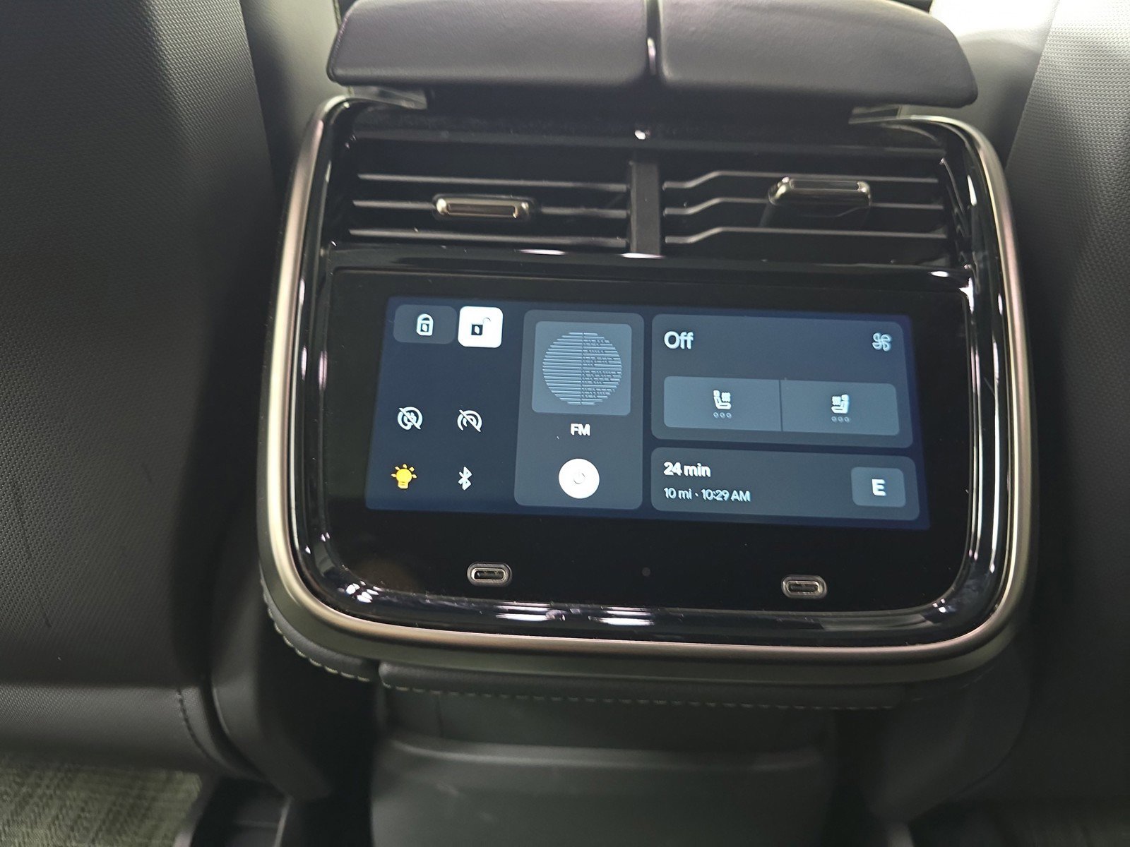 Used 2022 Rivian R1S Launch Edition image 30