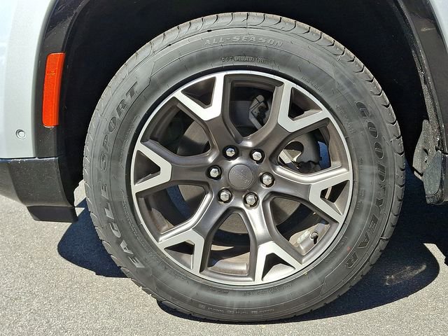 Used 2024 Jeep Wagoneer Series III AWD/4WD image 8