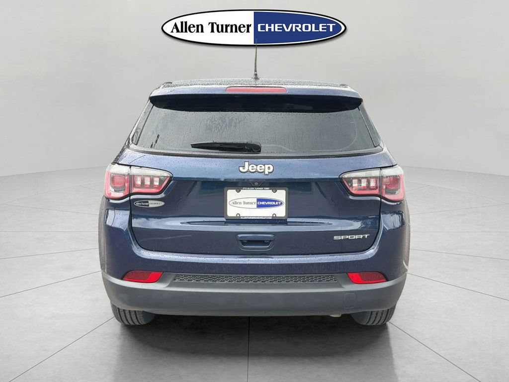 Used 2017 Jeep Compass Sport FWD image 5