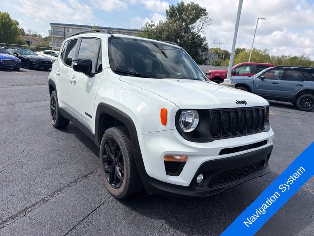 Used 2023 Jeep Renegade Altitude AWD/4WD image 3