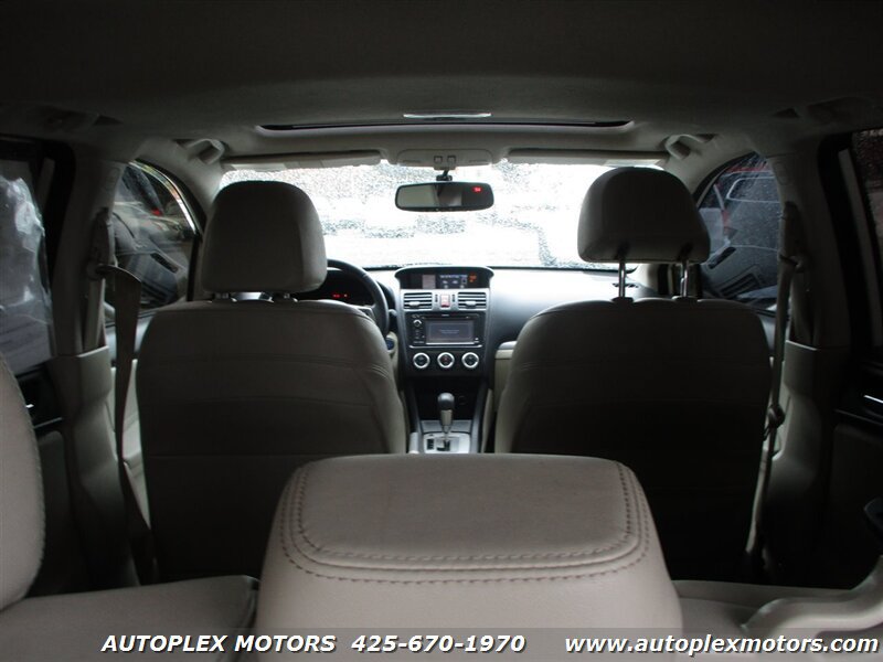Used 2014 Subaru Crosstrek Touring AWD/4WD image 17