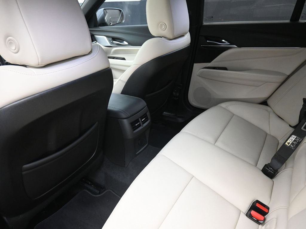 Used 2020 Cadillac CT4 Premium Luxury image 25