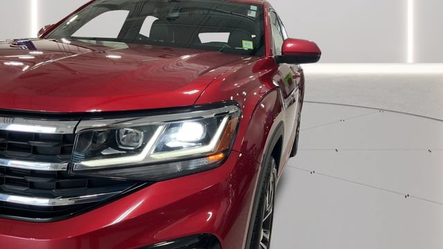 Used 2020 Volkswagen Atlas Cross Sport SEL R-Line AWD/4WD image 41