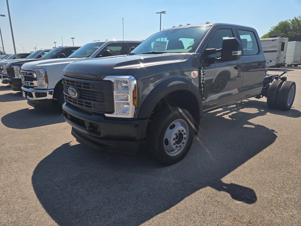 New 2025 Ford F450 XL