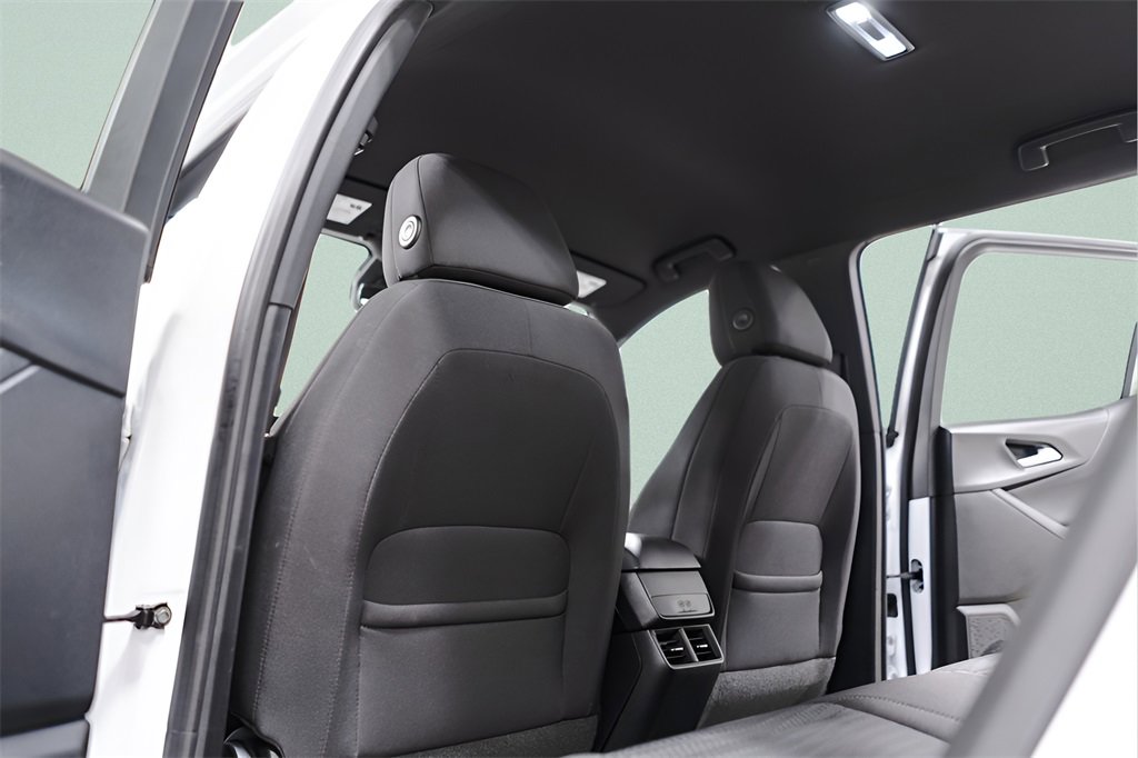 Used 2025 Chevrolet Equinox LT image 31