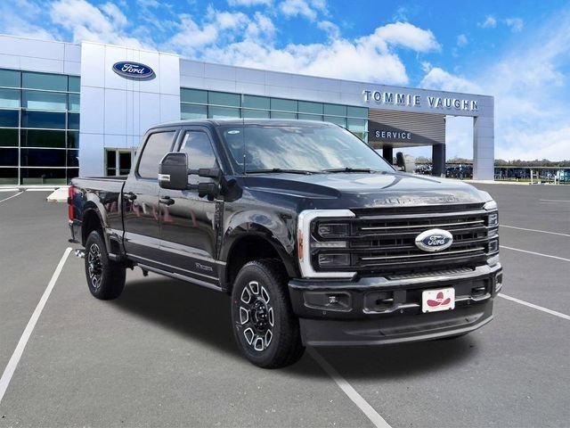 New 2026 Ford F250 Platinum w/ FX4 Off-Road Package AWD/4WD image 6