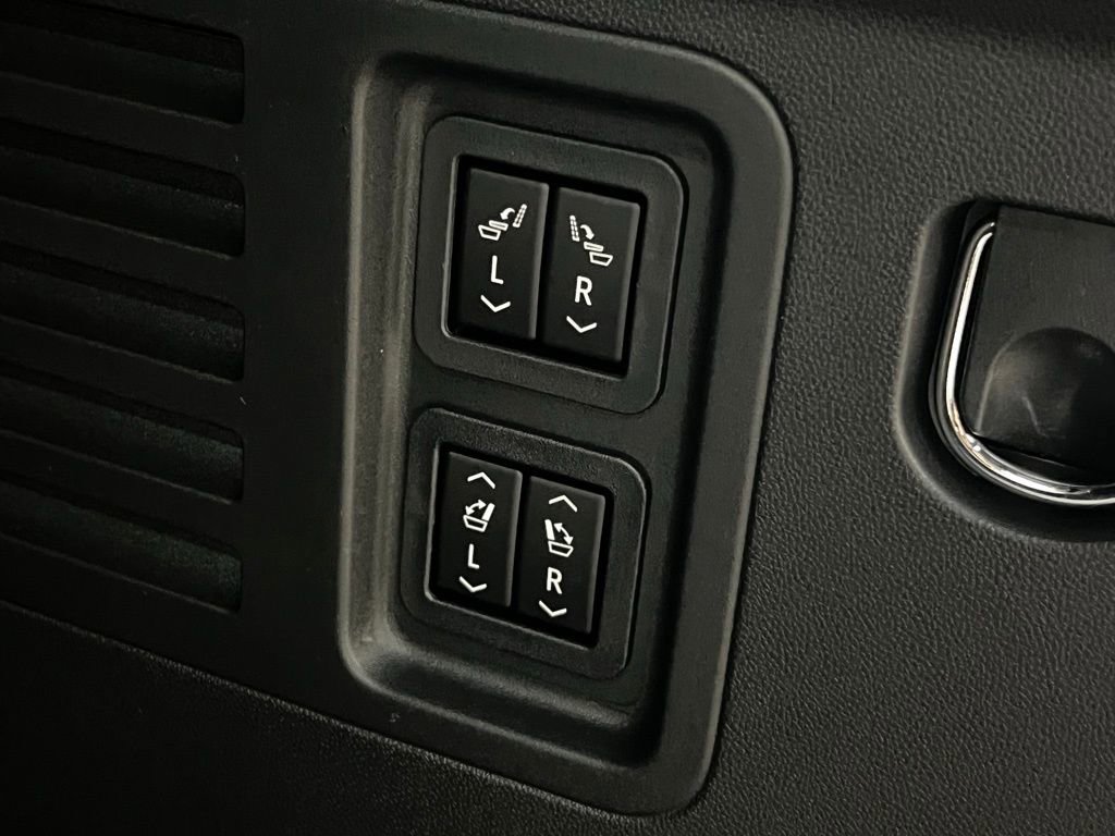 New 2026 Chevrolet Traverse RS w/ LPO, Illumination Package image 40