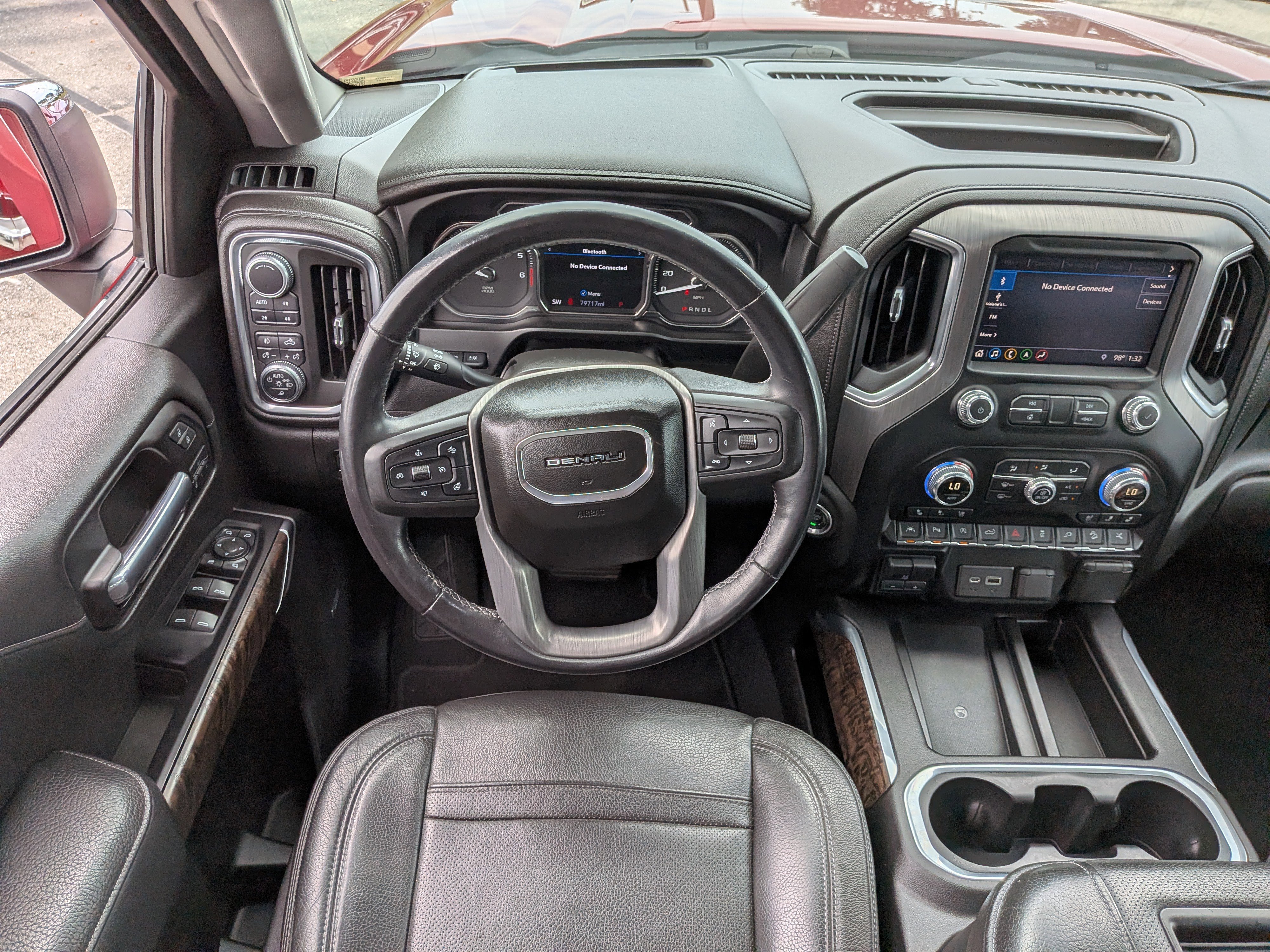 Used 2019 GMC Sierra 1500 Denali w/ Denali Ultimate Package AWD/4WD image 17