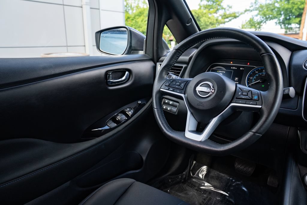 Used 2024 Nissan Leaf SV Plus FWD image 11
