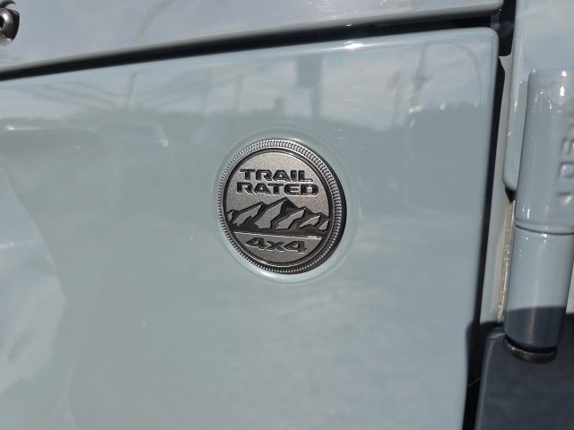 Used 2024 Jeep Gladiator Sport image 57