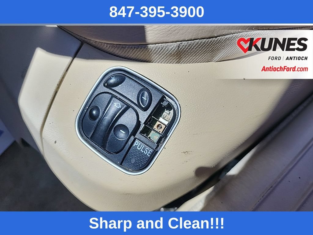 Used 2005 Mercedes-Benz SL 500 image 34
