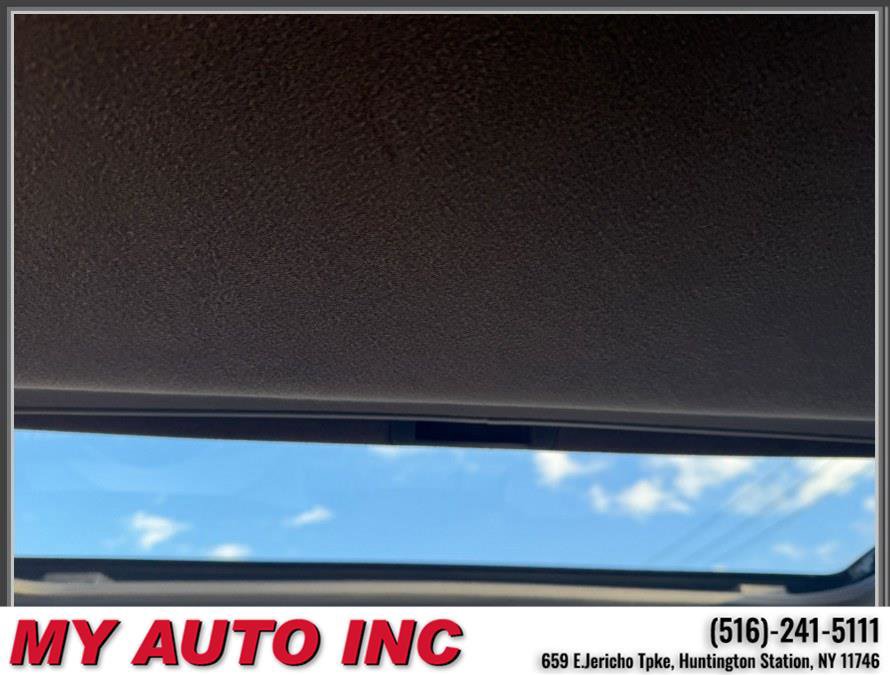 Used 2011 Ford Expedition XLT w/ 203A Rapid Spec Order Code image 13