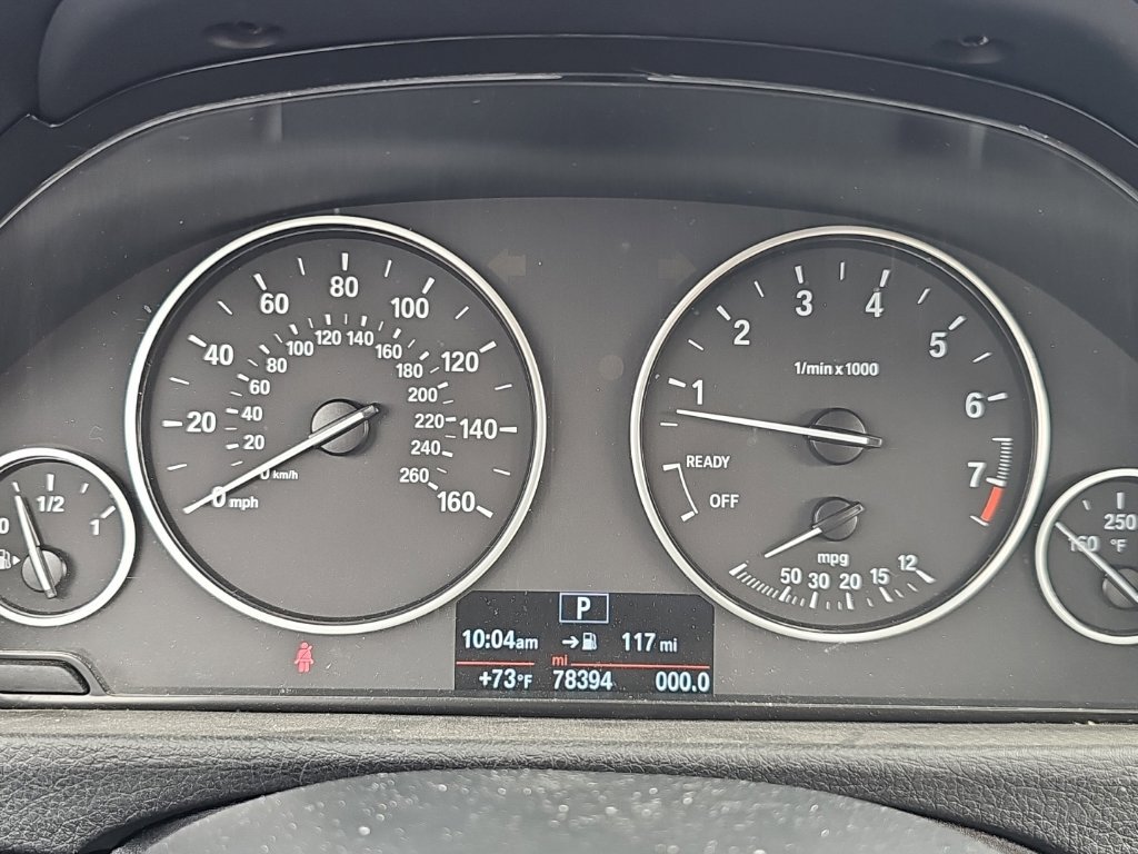 Used 2015 BMW 320i xDrive Sedan AWD/4WD image 18