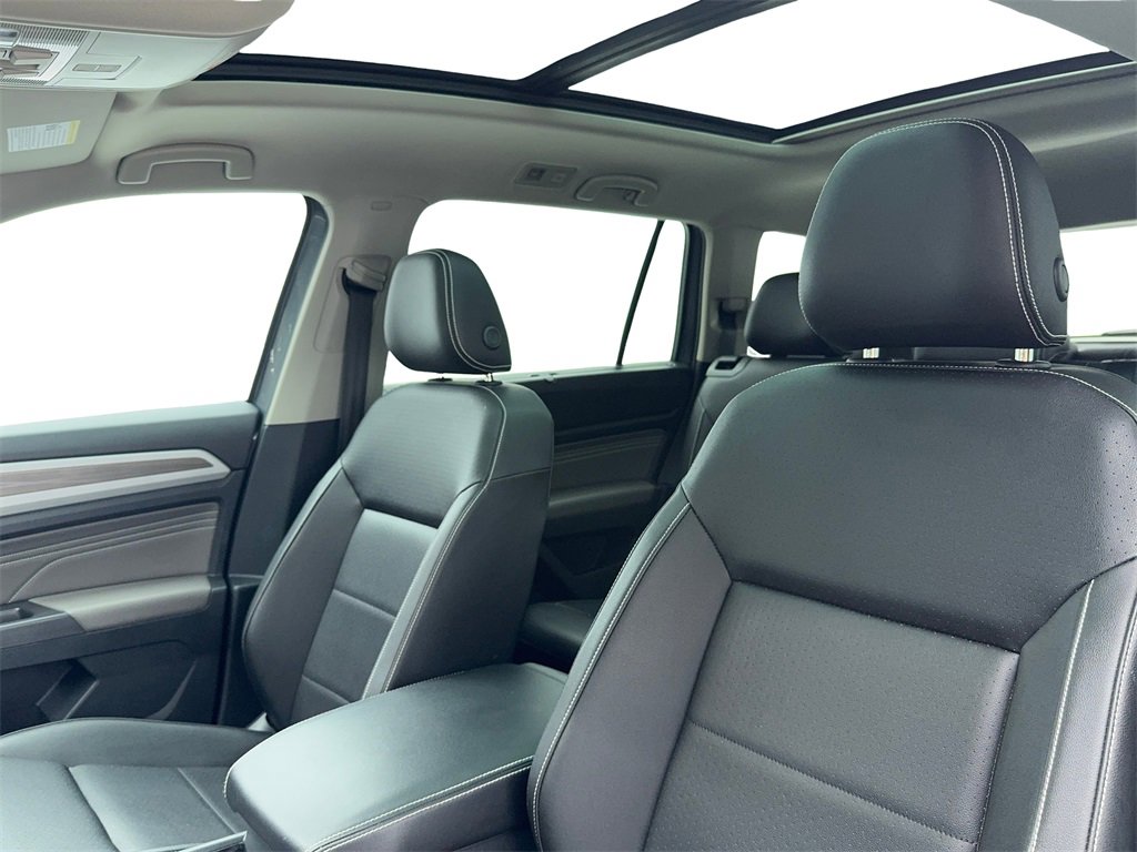 Used 2023 Volkswagen Atlas SEL image 39