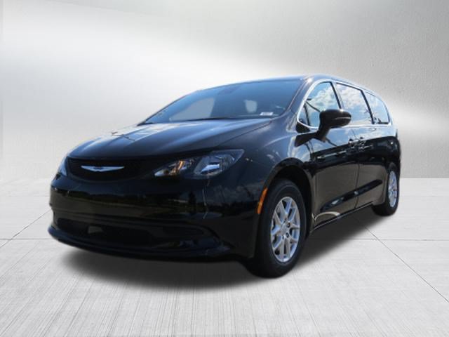 New 2025 Chrysler Voyager LX FWD image 7