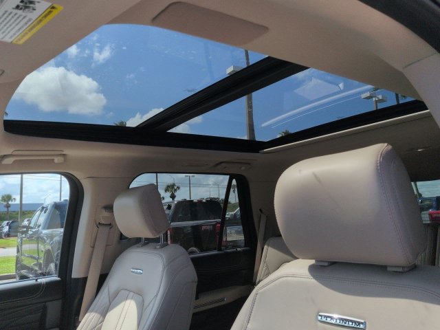 Certified 2024 Ford Expedition Platinum AWD/4WD image 23