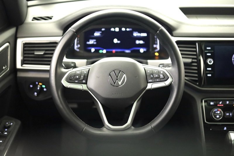 Used 2020 Volkswagen Atlas Cross Sport SEL Premium image 13