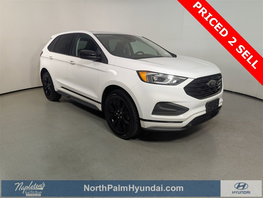 Used 2022 Ford Edge SE w/ Black Appearance Package