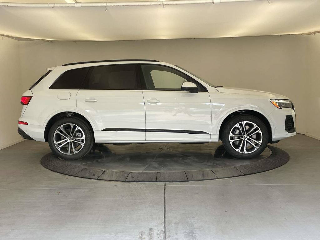 New 2026 Audi Q7 2.0T Premium AWD/4WD image 8