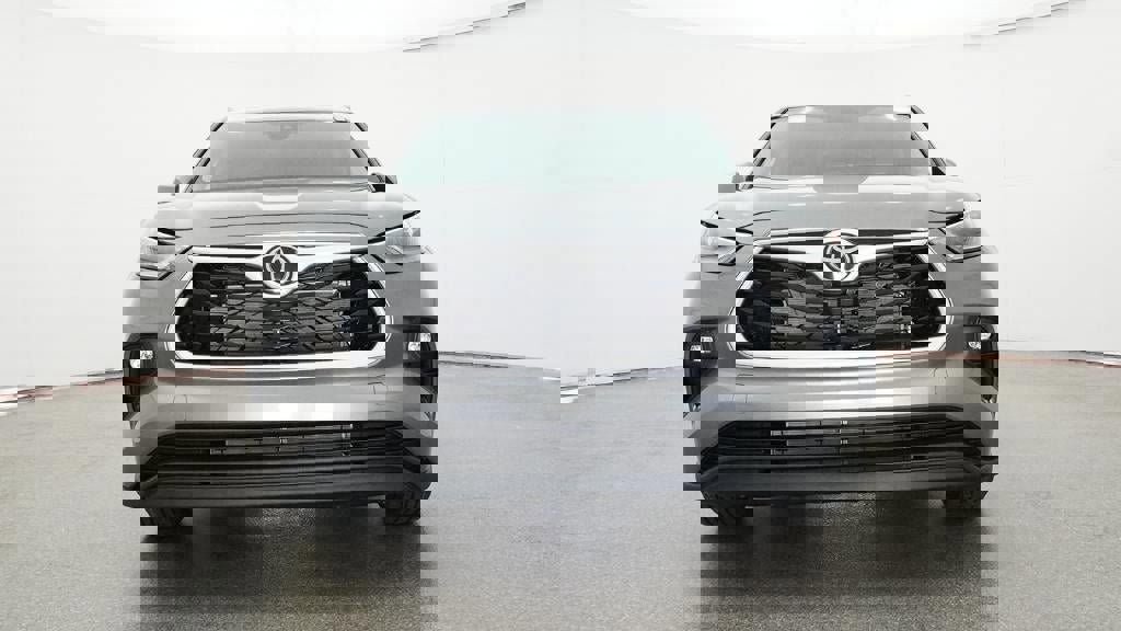 New 2026 Toyota Highlander XLE image 31