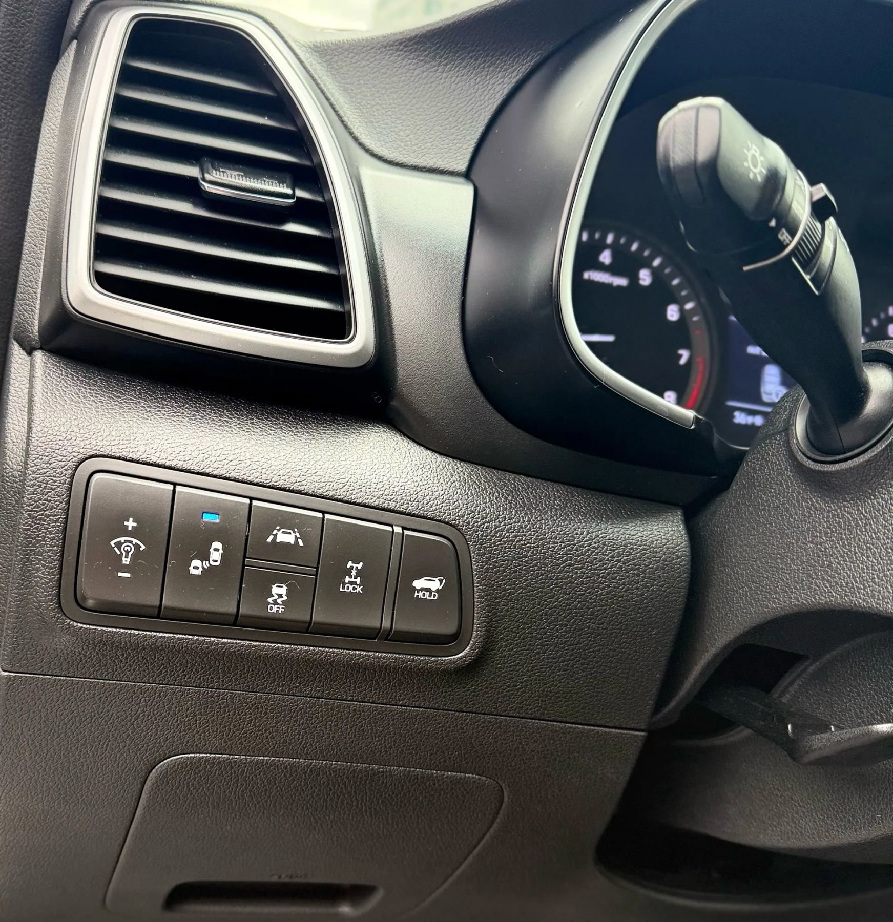 Used 2019 Hyundai Tucson Limited AWD/4WD image 24