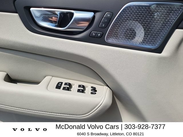 New 2026 Volvo XC60 T8 Ultra w/ Protection Package Premier AWD/4WD image 10