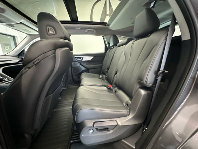 Used 2026 Acura MDX SH-AWD image 14
