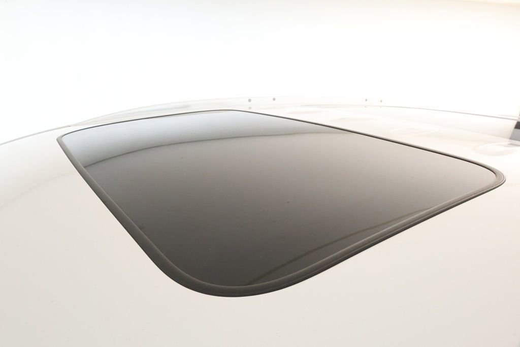 Used 2021 Buick Enclave Avenir image 8